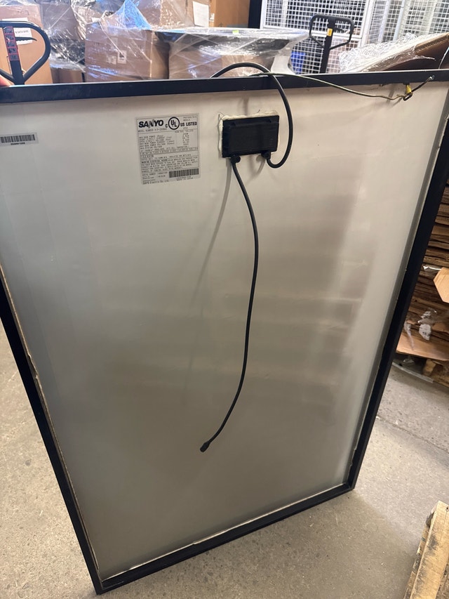Sanyo Photovoltaic Module - HIP-200BA3 - photo 3