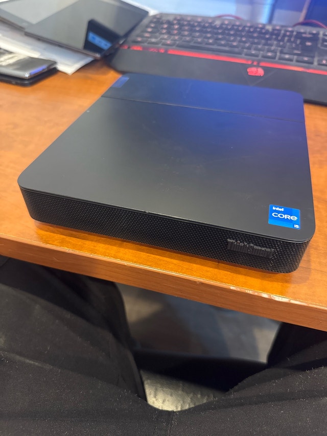 Lenovo Core 11th Gen i5-1145G7E 8GB RAM 256GB NVMe