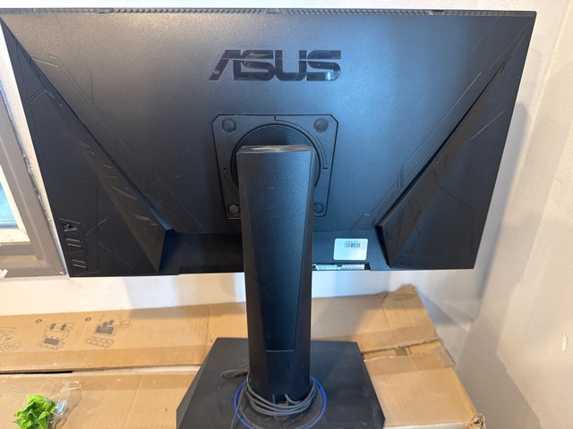 ASUS VG245 Monitor