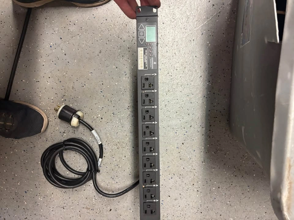 Emerson Vertiv MPH2 Managed Rack PDU MPHB2403 - photo 2
