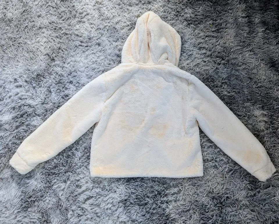 Soft White Kensie Jeans Jacket Size Small with Hood image indicator(3)