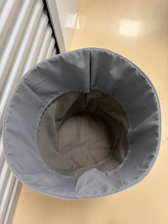 Laundry hamper - photo 2