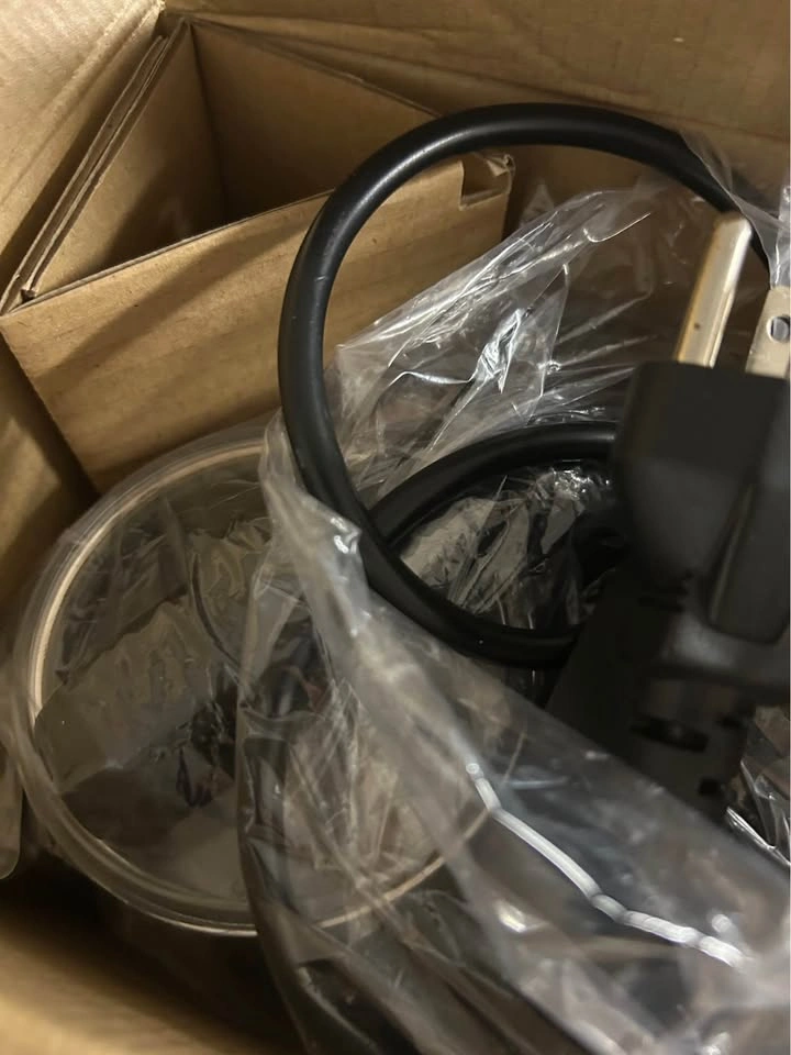 Keurig Café One-Touch Milk Frother - photo 2