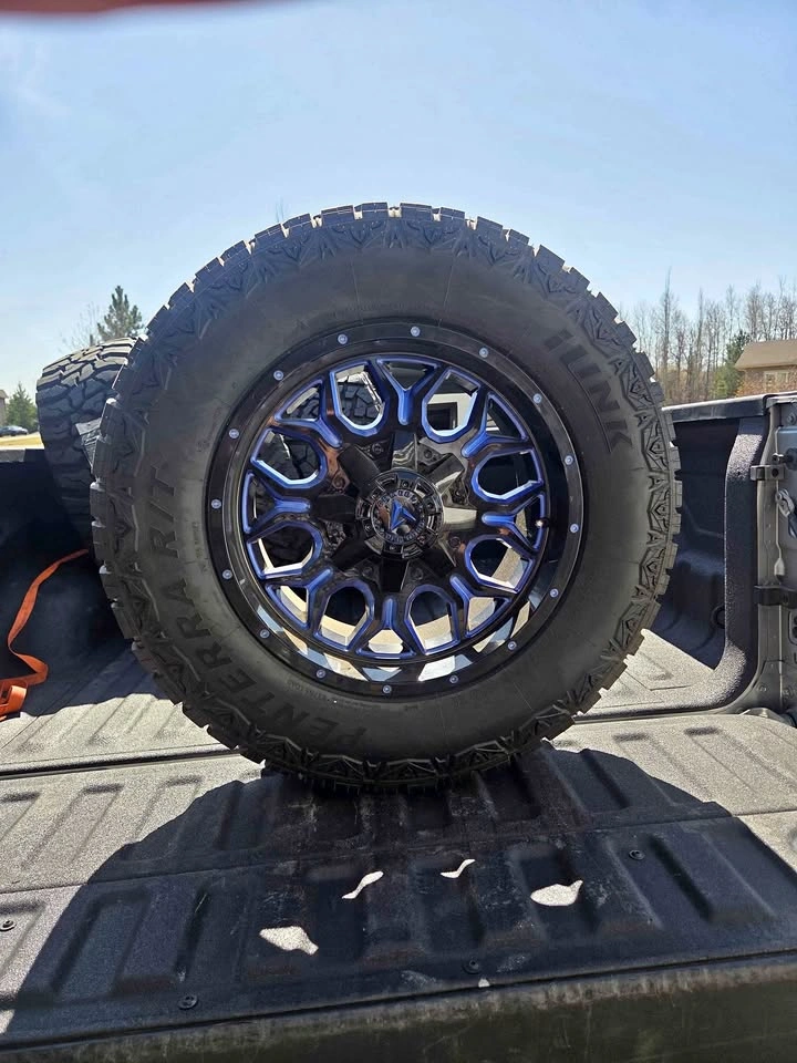Truck Tire