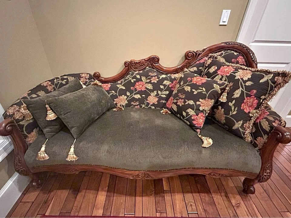 Hand-Carved Wood Frame Floral Tapestry Chaise Lounge