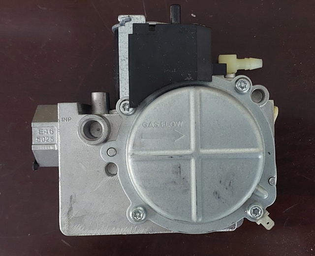 Gas Valve Specifications – White-Rodgers 36J24-214 - GCV014 - photo 2