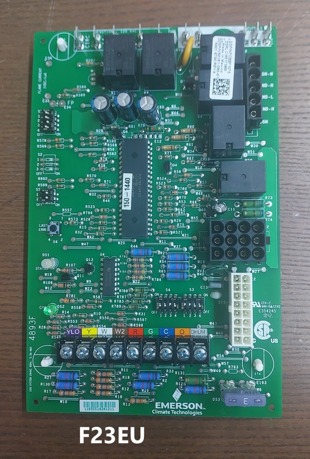 Emerson / White-Rodgers 50V51-507-02 - Board F23EN b