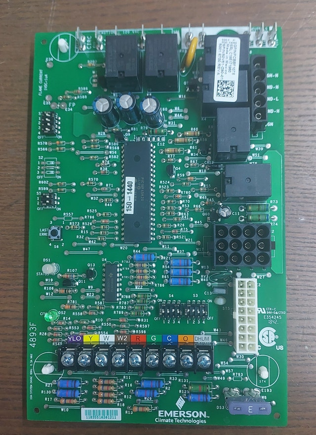 Emerson / White-Rodgers 50V51-507-02 - Board F23EN b - photo 2