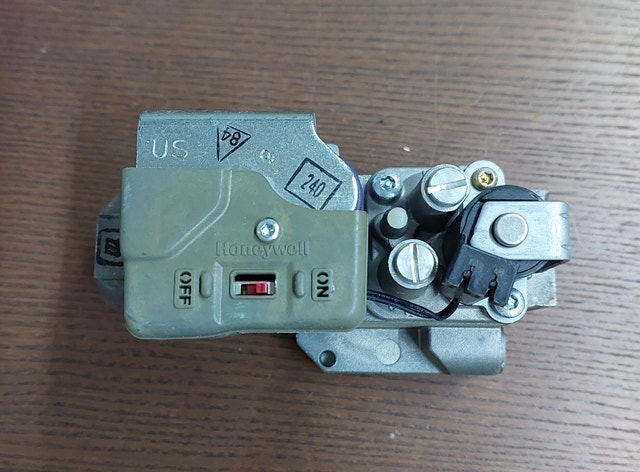 Gas Valve Specifications – Honeywell VR9205Q1010 - GCV088