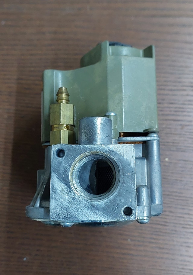 Gas Valve Specifications – Honeywell VR8205S2866 - GCV087 - photo 5