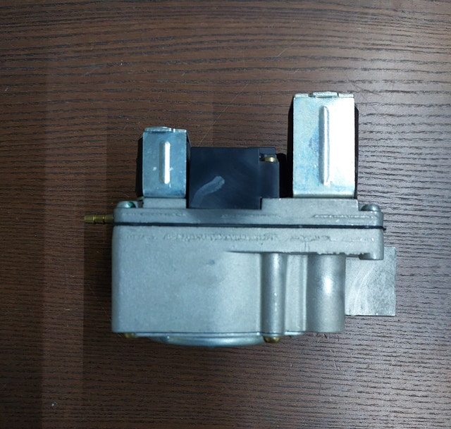 Gas Valve Specifications – White-Rodgers 36E24-206 - GCV085 - photo 2