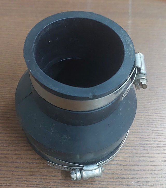 Rubber Reducer Coupling – 2" to 1½" with Stainless Clamps