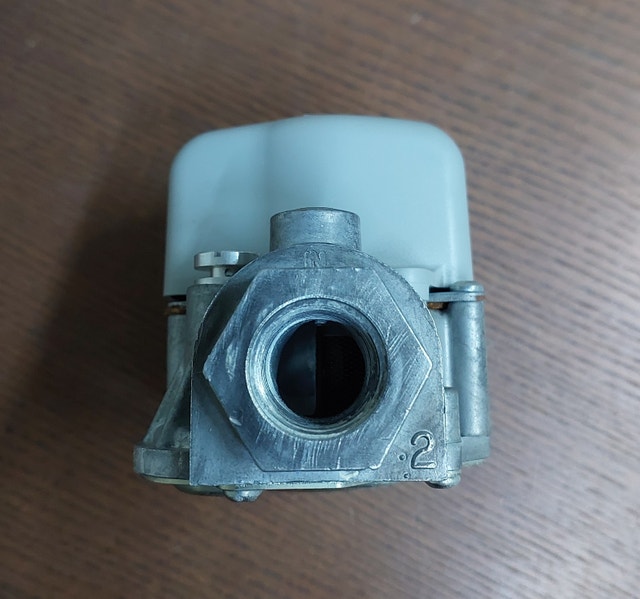 Gas Valve Specifications – Honeywell VR8215S1214 - GCV081 - photo 4