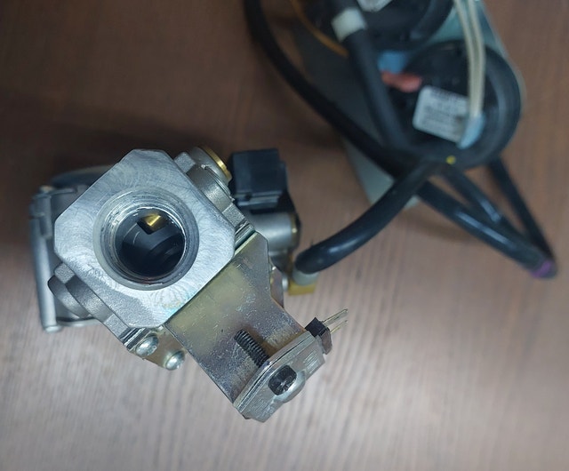 White-Rodgers Gas Valve – Model 36J55-504 - GCV077 - photo 5