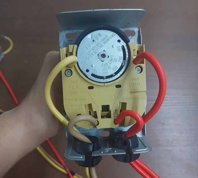 Honeywell 8" Combo Fan & Limit Switch