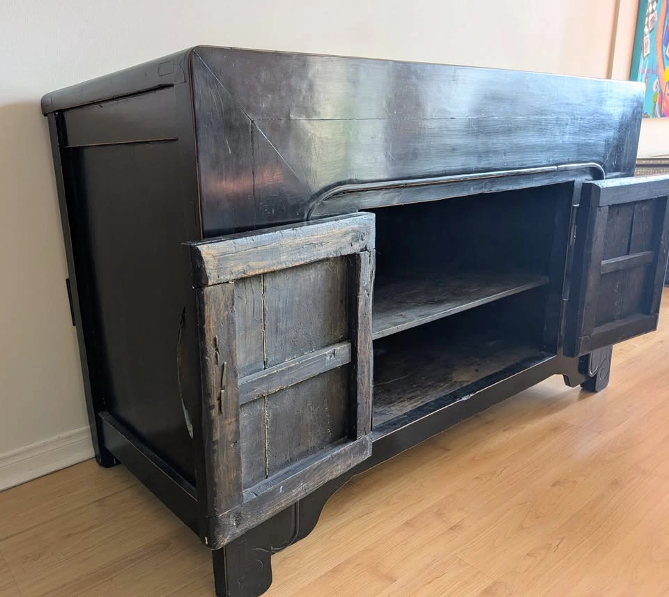 Chinese-Style Black Lacquer Elm Cabinet - 53.5"Wx33.5"Hx 24.5"D - photo 4