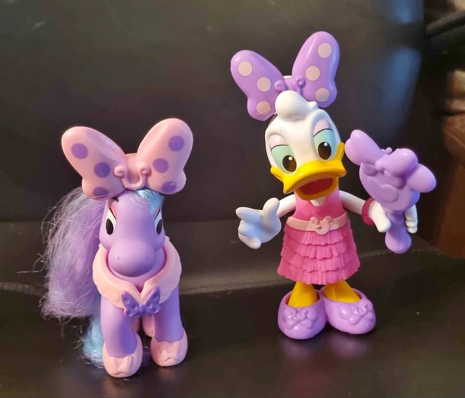 Daisy's Playtime Pony Minnie Mouse Bowtique Fisher Price Toy