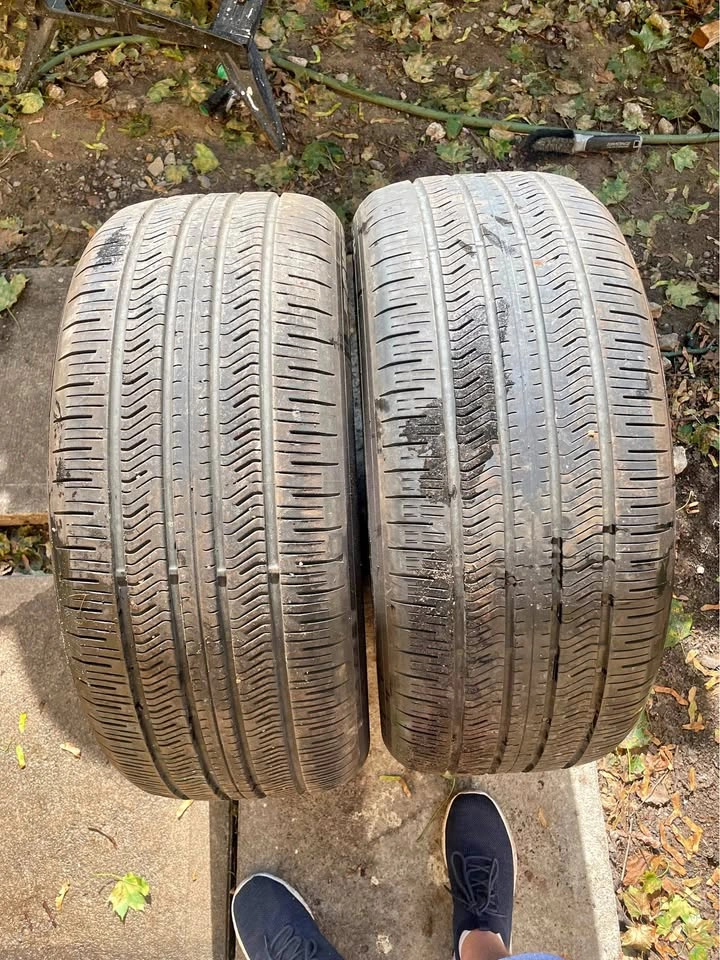 275/45R21 Toyo All Season Tires - Set of 2 Tires 2025