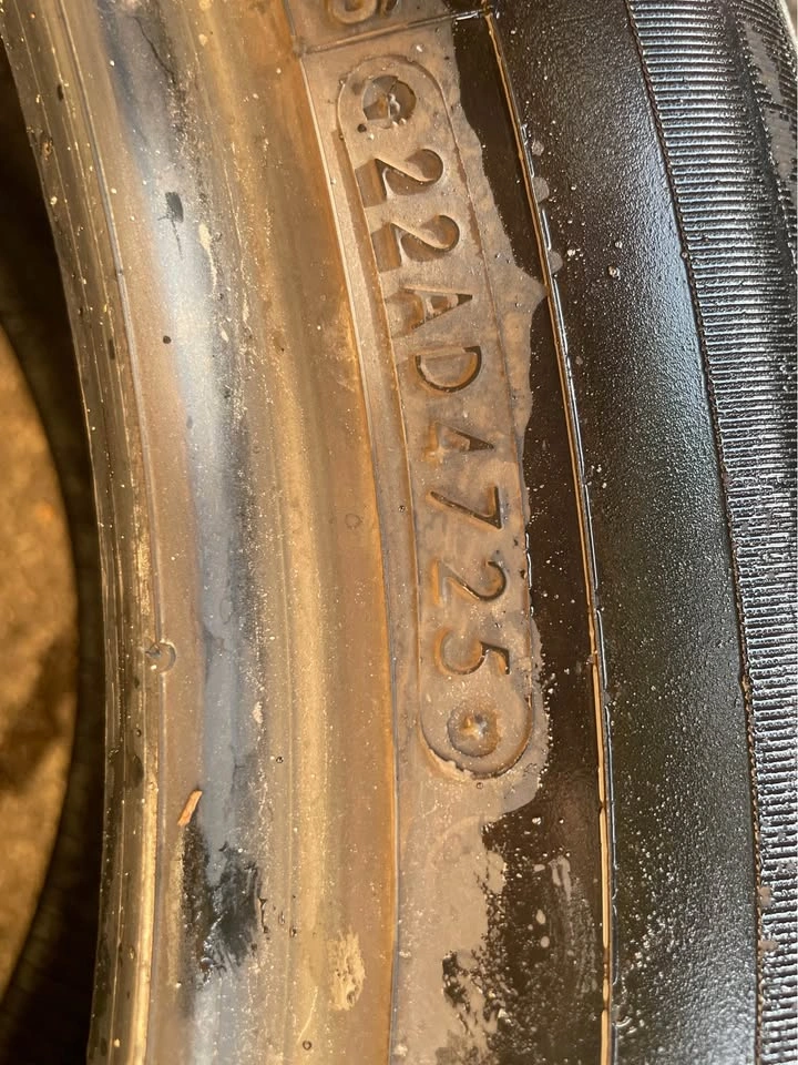 275/45R21 Toyo All Season Tires - Set of 2 Tires 2025 - photo 4