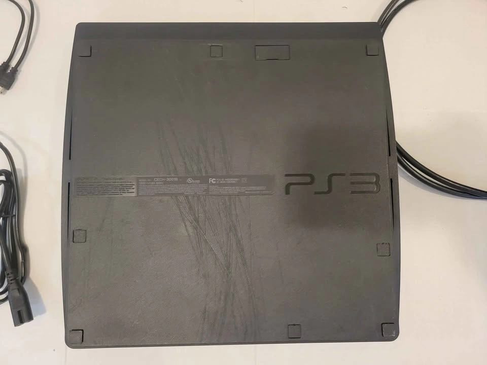 PS3 Slim 3001B (Self Refurbished) - photo 3