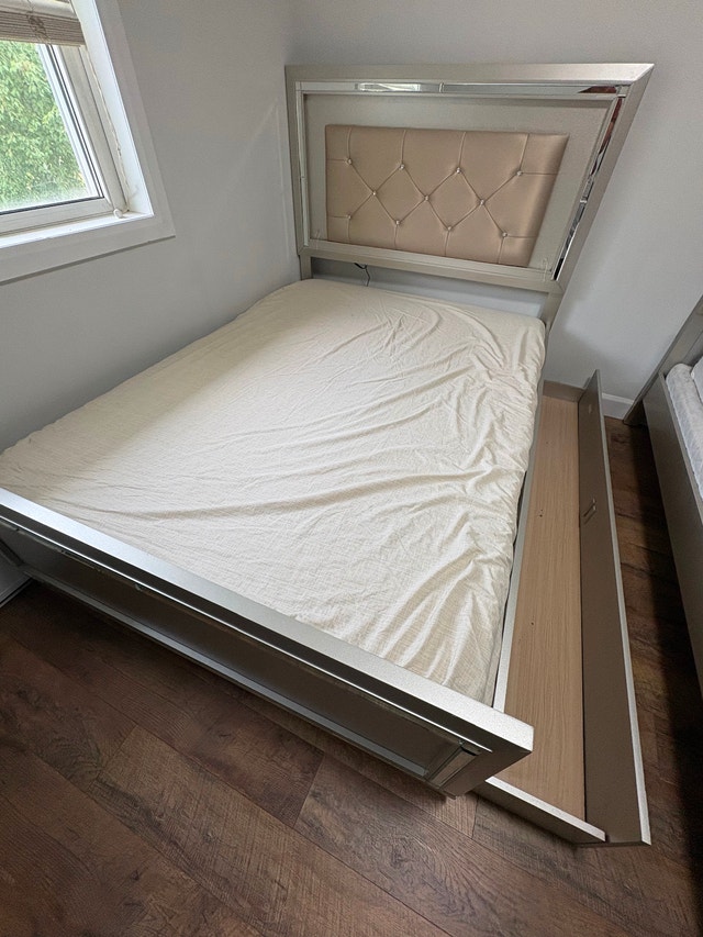 Double Bed with Storage and Nightstand - photo 5