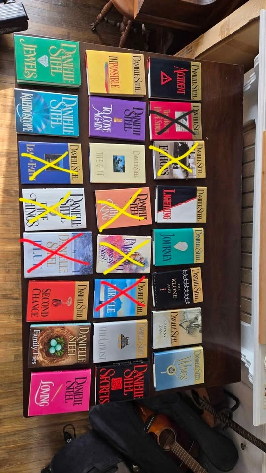Danielle steel Hardcover Books - photo 2