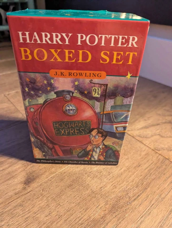 Harry Potter Allen & Unwin Hardcover Books collectors set - photo 2