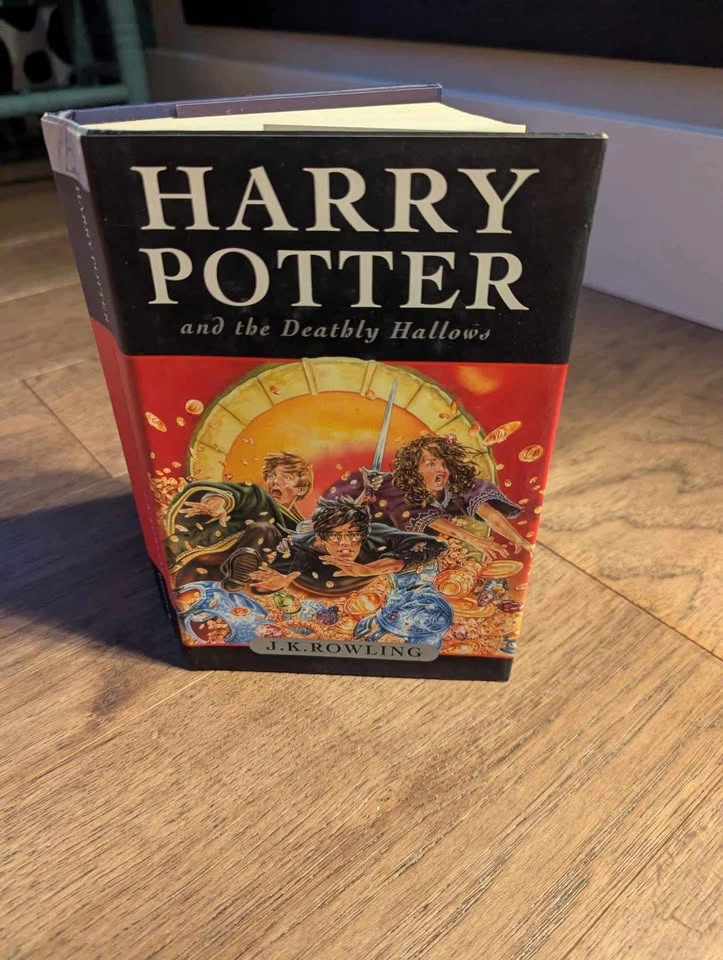 Harry Potter Allen & Unwin Hardcover Books collectors set - photo 3