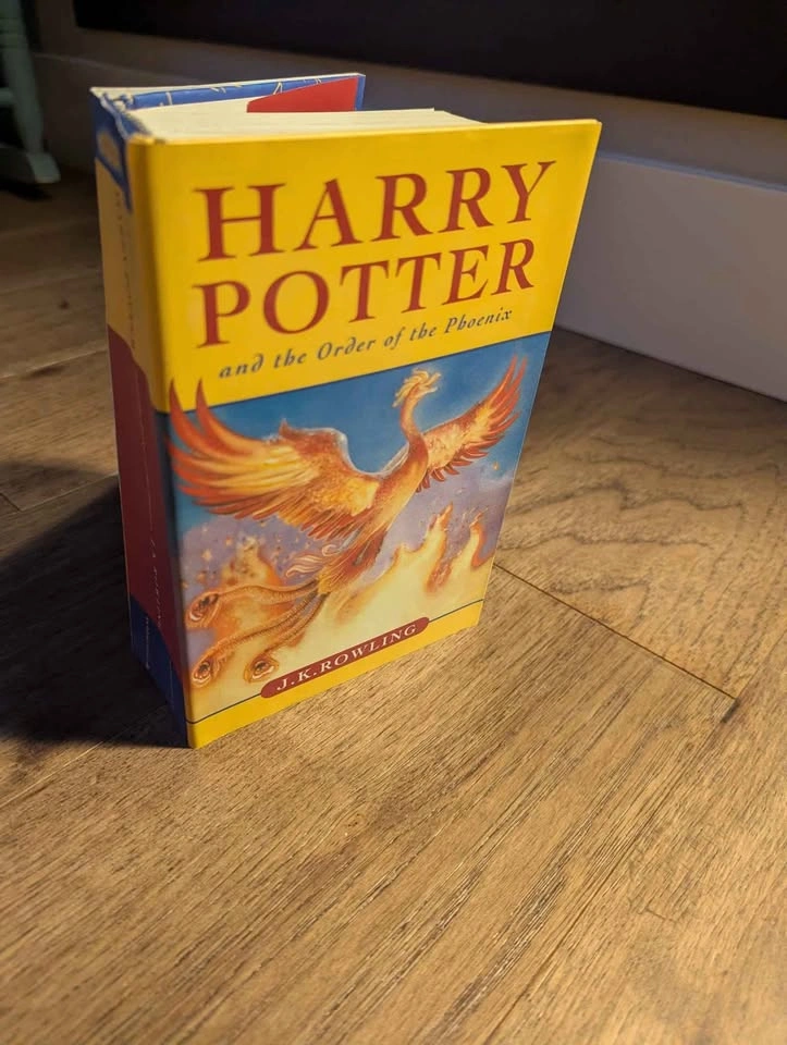 Harry Potter Allen & Unwin Hardcover Books collectors set - photo 4