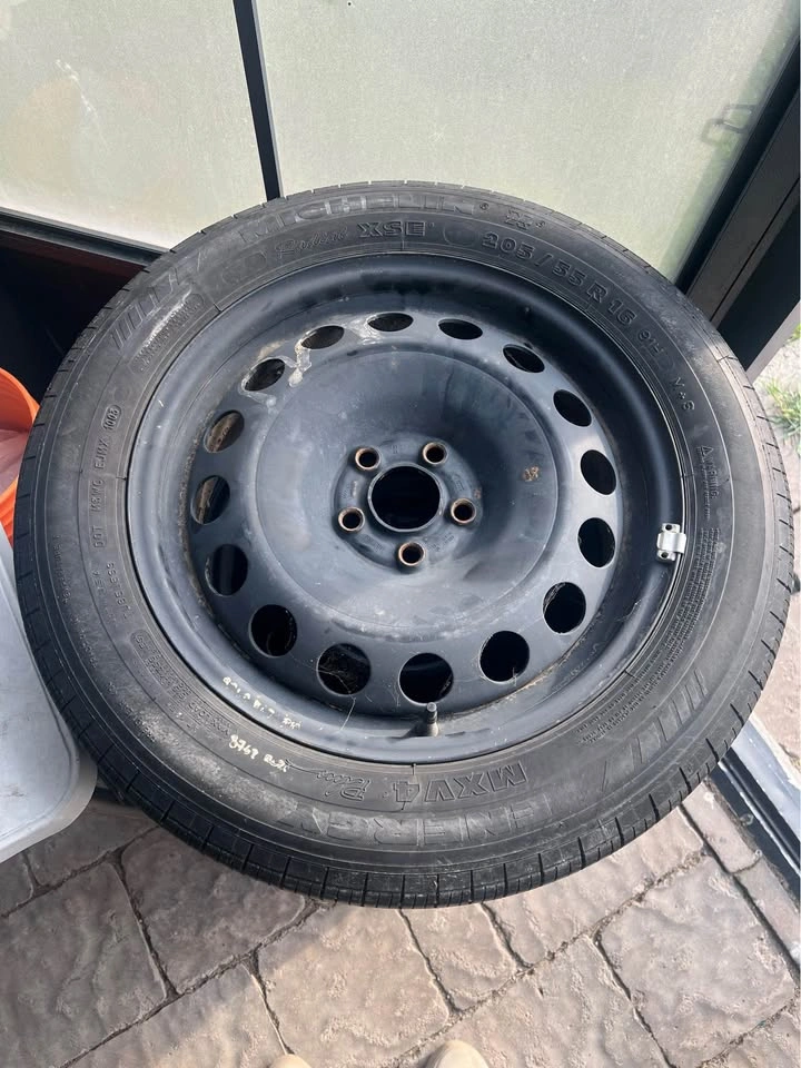 205/55/16 VW Audi OEM Rims - photo 2