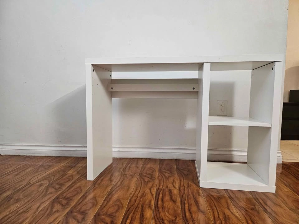 White Modern Desk with Built-In Storage Shelves - photo 2