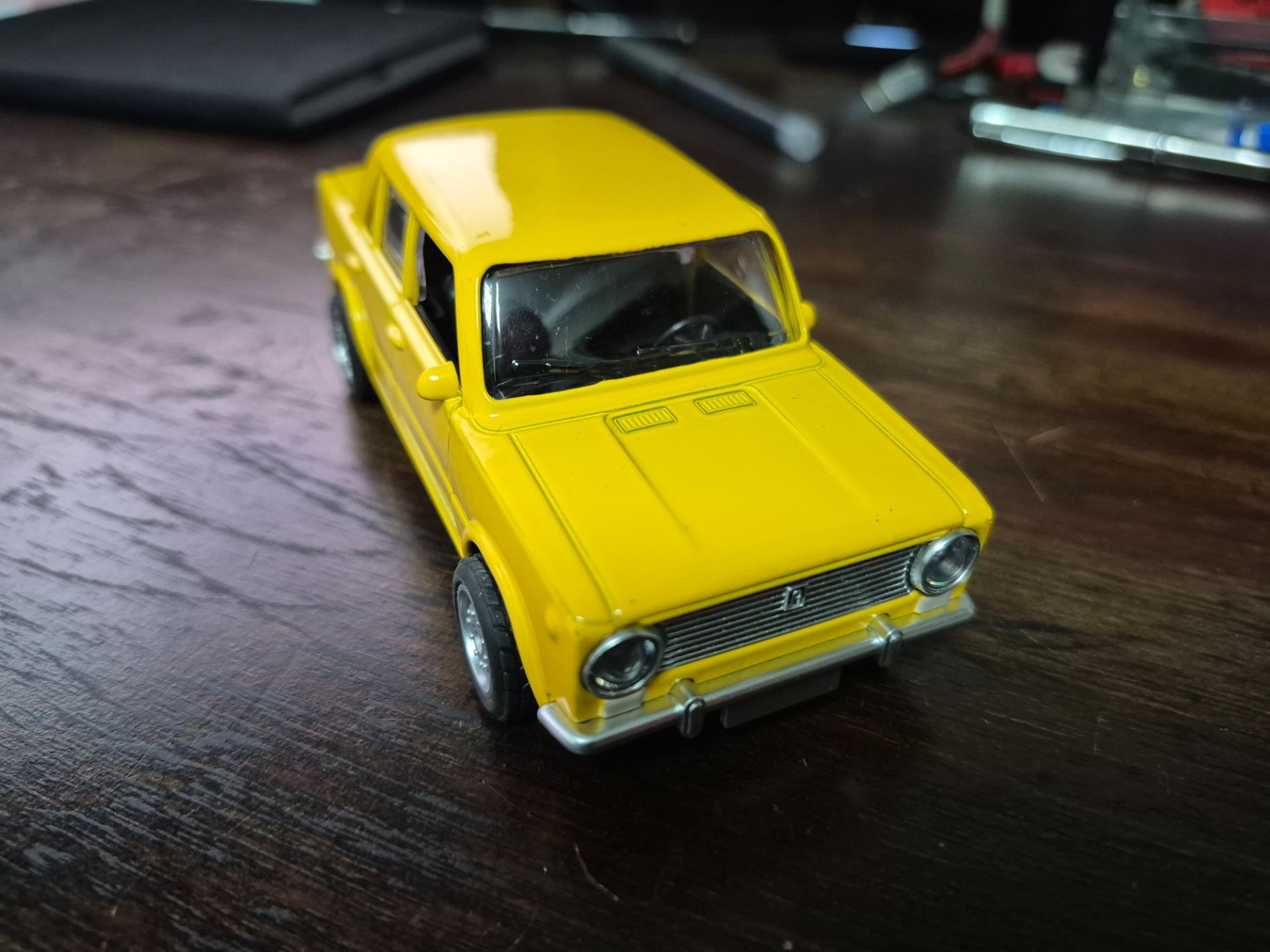 Lada Zhiguli soviet car die cast model - photo 3