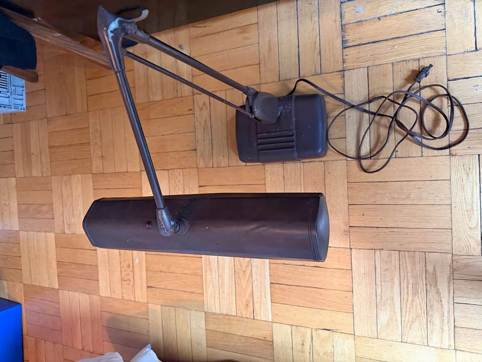Vintage Mid-Century Dazor Floating Arm Desk Lamp