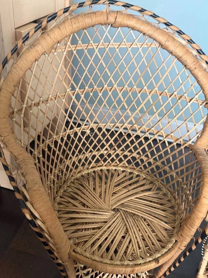 Pair of Mini Wicker Peacock Chairs - Boho Decor - photo 2