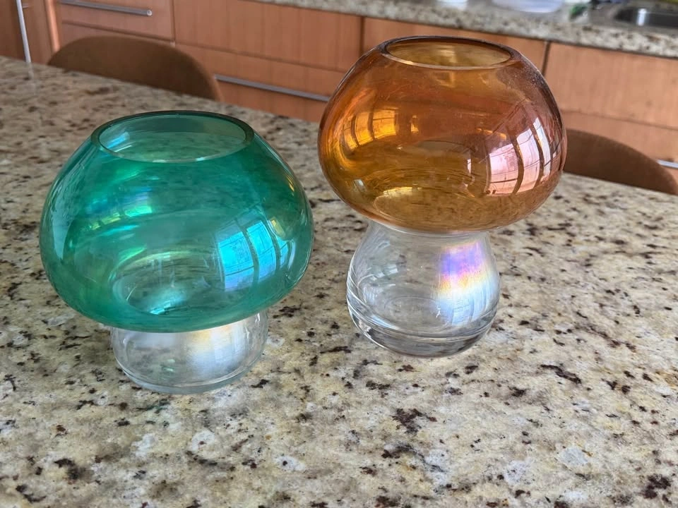 Set of 2 Vintage Mushroom Glass Vases / Candle Holders - photo 4