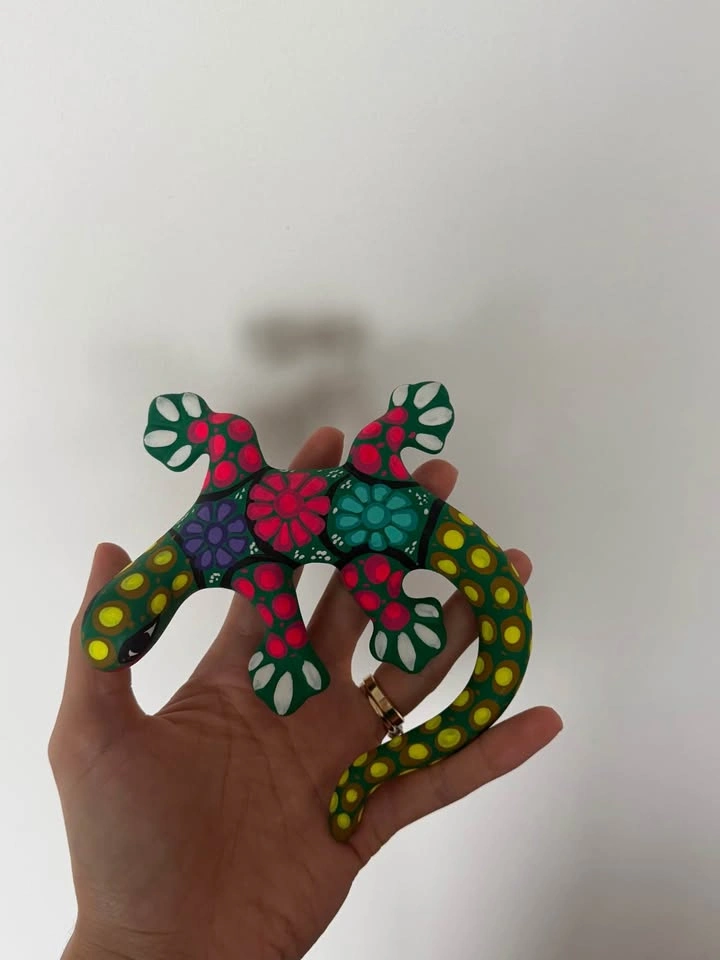 Handcrafted Mexican Ceramic Gecko Wall Art - photo 2