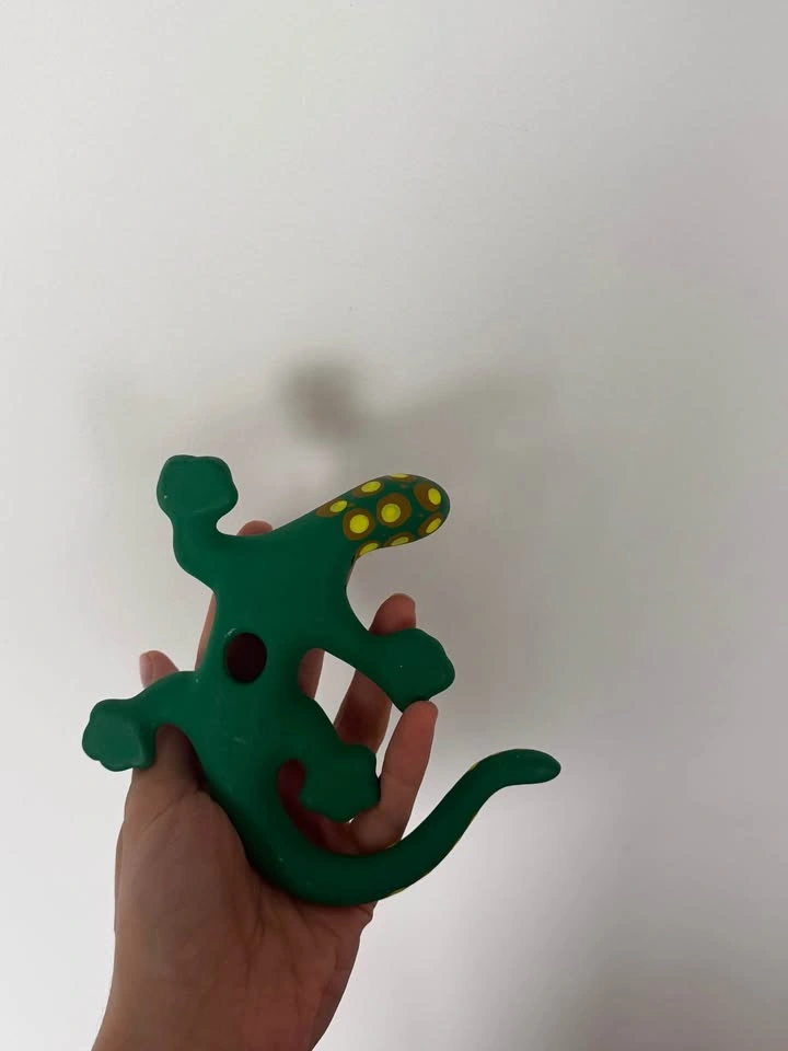 Handcrafted Mexican Ceramic Gecko Wall Art - photo 3