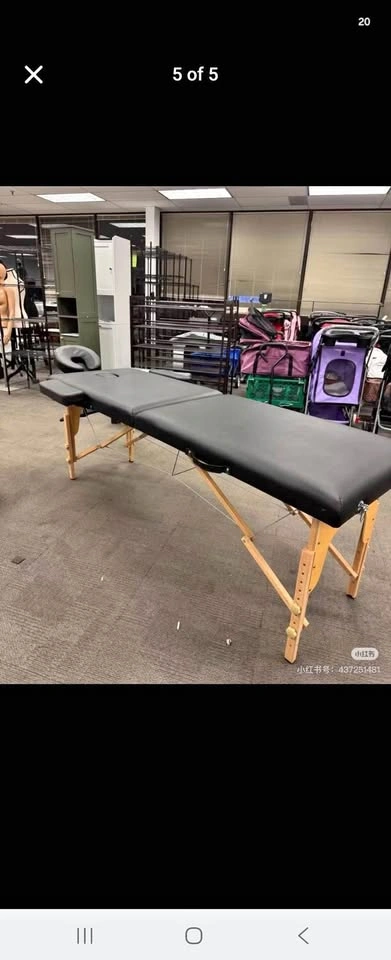 Brand New Massage Table Therapy Beauty Table