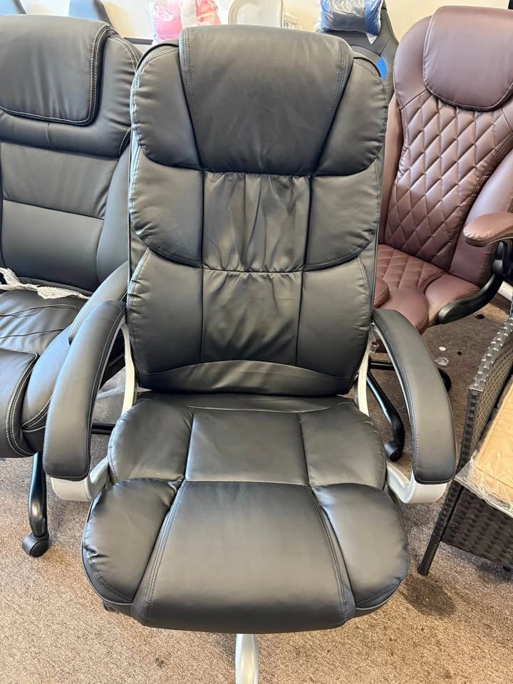 ✨new leather chair✨