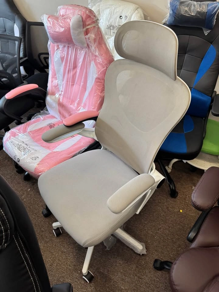 New ergonomic office chair - photo 3