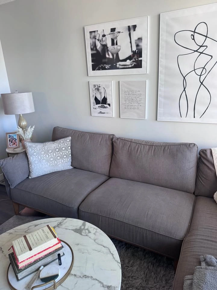 Sectional - photo 3