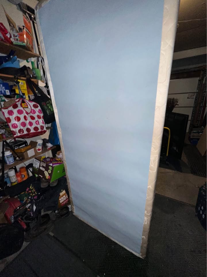 King Size Box Spring with Wheels, no Mattress - photo 2