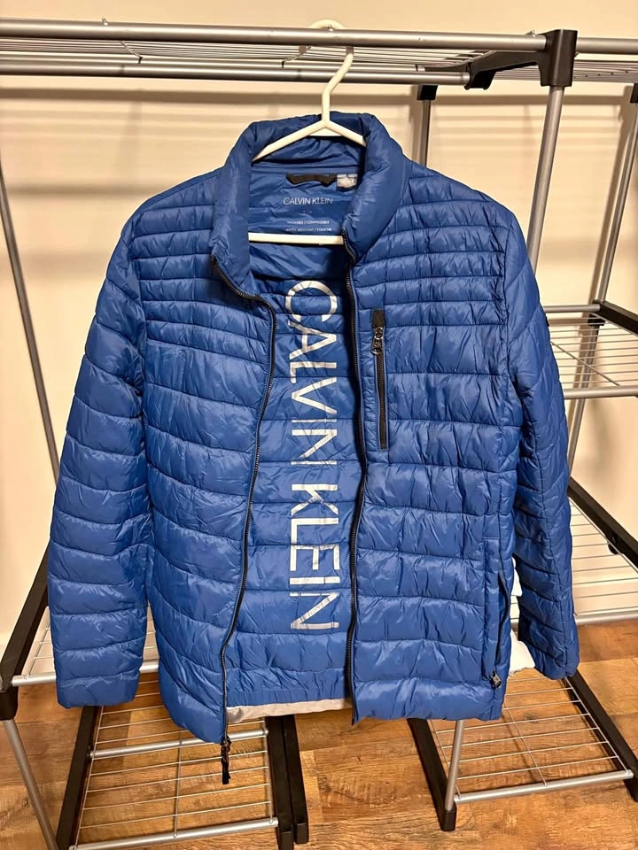 Calvin Klein Packable Puffer Jacket - Size S