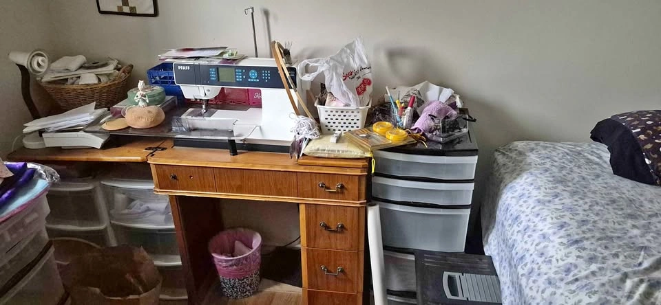 Sewing/quilting room