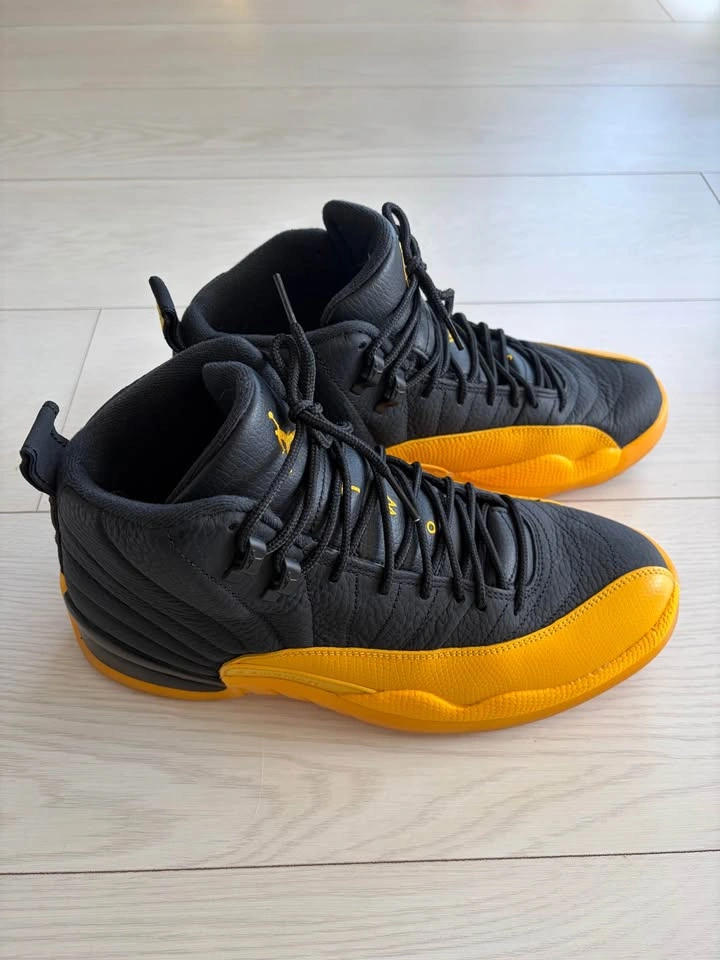 Nike Air Jordan 12 Retro "University Gold" - Size US 9.5 - photo 3