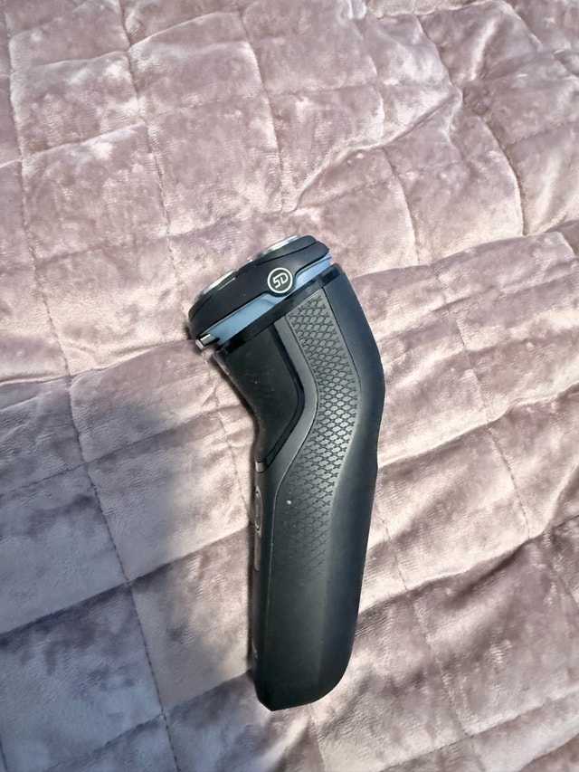Philips Electric Shaver - photo 3