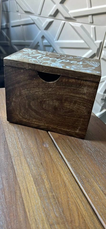 Recipe box
