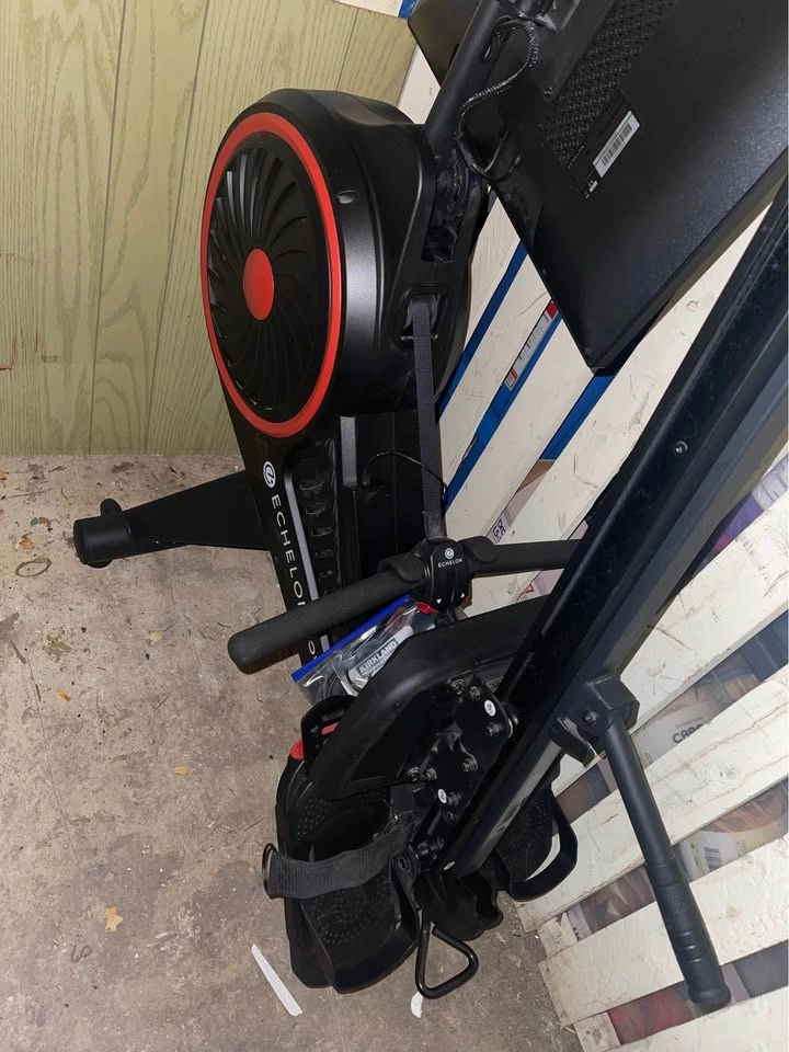Echelon Row-S Indoor Rowing Machine with 22" HD Touchscreen - photo 2