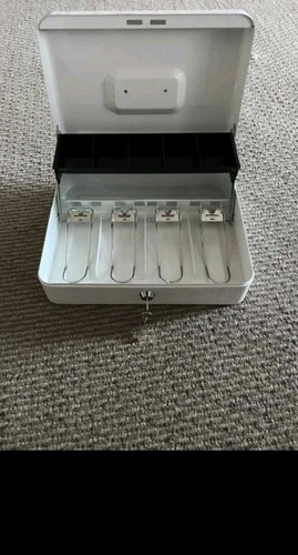 White metal cash box with keys - photo 2