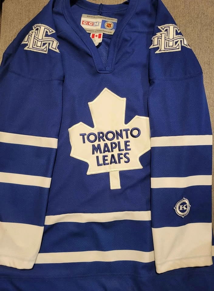 Captain Toronto Maple Leafs - 4 Jerseys Sale - photo 5